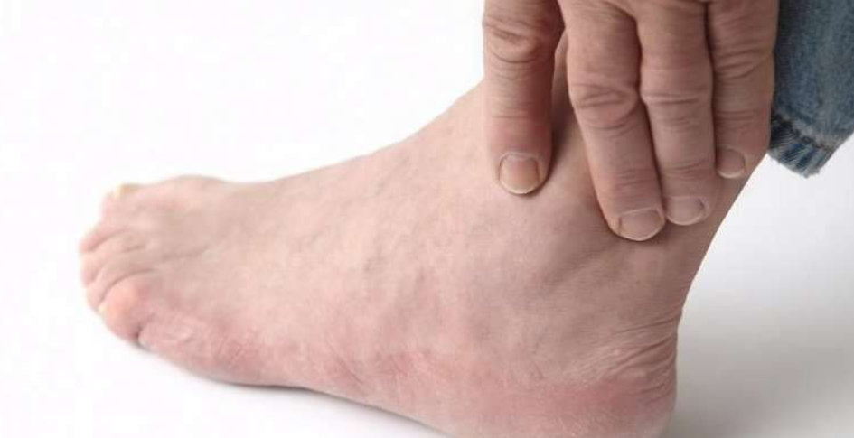 How the Wrong Relationship Can Affect Your Heart and Mind