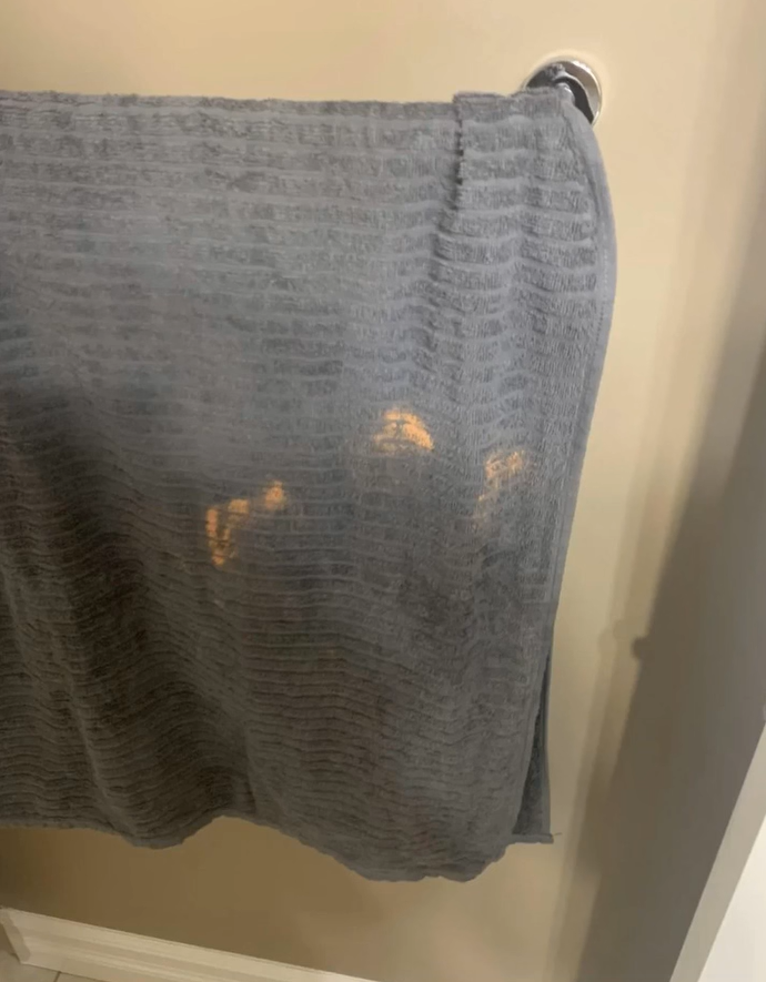 How to Fix Orange Stains on Towels