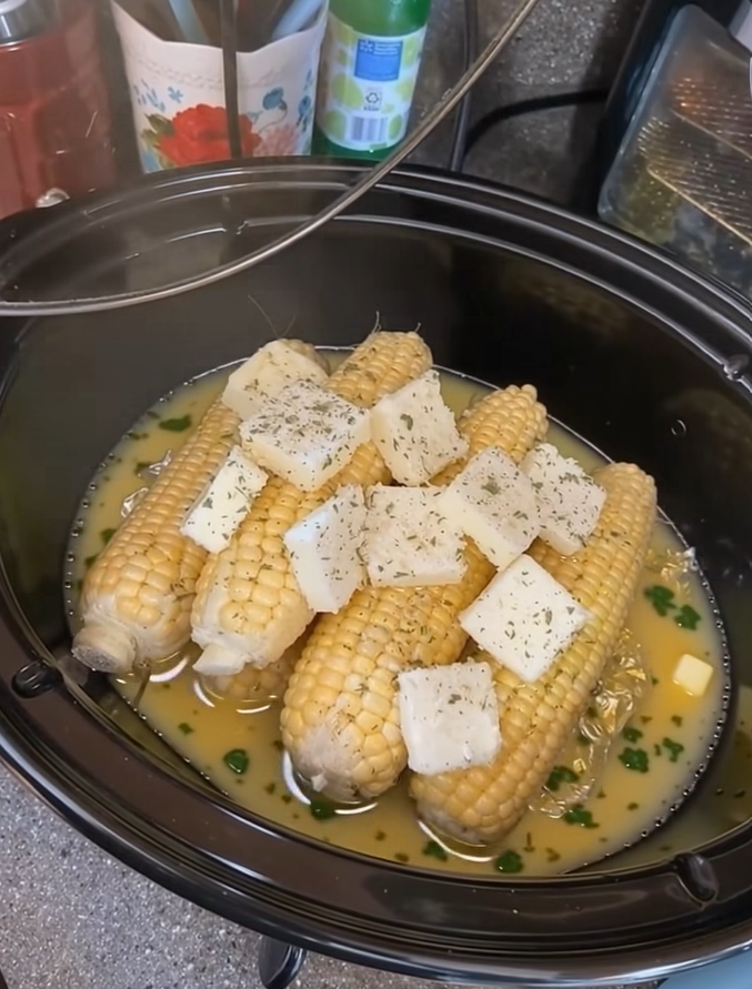 Slow Cooker Corn on the Cob That Melts in Your Mouth