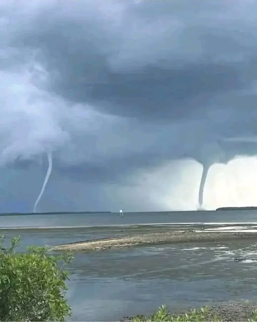 Twin Ocean Storms Strike Within Minutes
