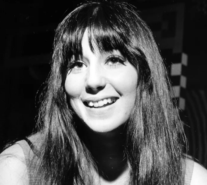 At 79, Cher Shares Thoughts on Beauty and Technology Shows Her Natural Self