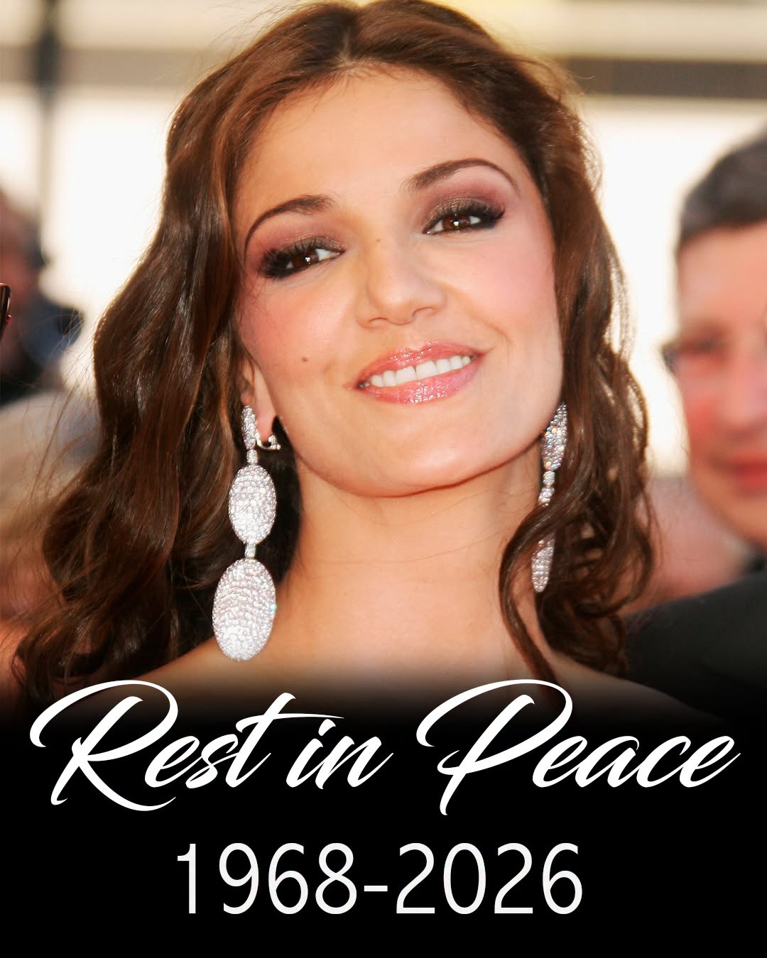 Film Star Found Unconscious in Swimming Pool, Later Dies