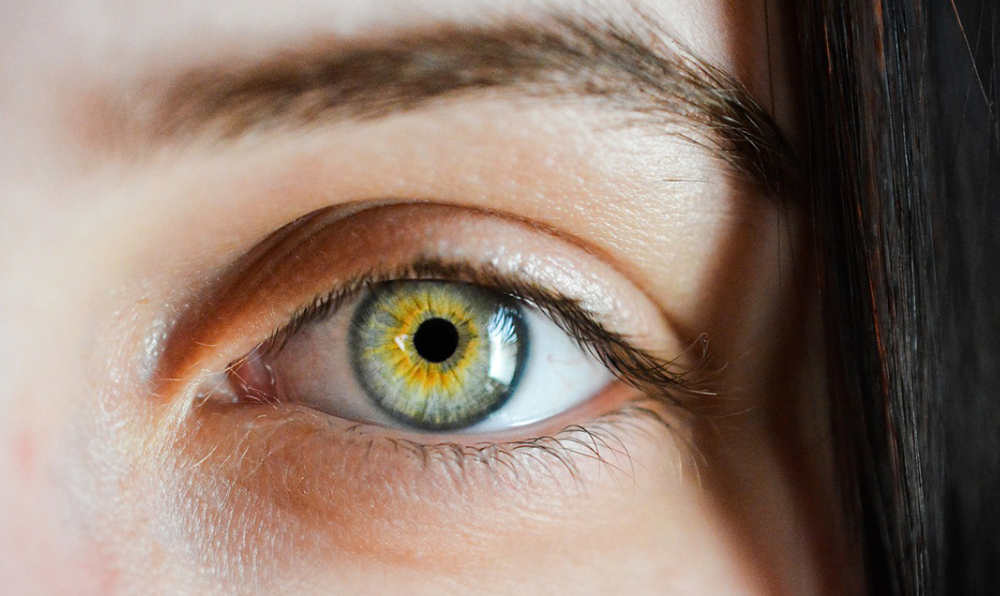 How Nighttime Screen Use and Habits May Be Disrupting Your Sleep Cycle