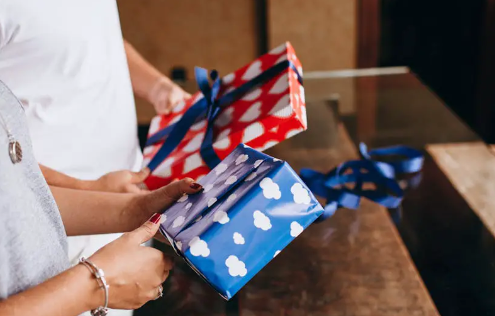 They Said It Was “Family Only” — So I Stopped Paying for Everything and Chose Peace
