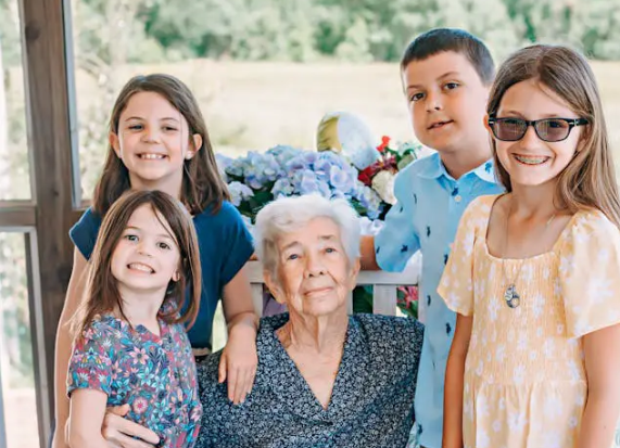 My Daughter Thought I Was Walking Away — But My Choice Changed Everything