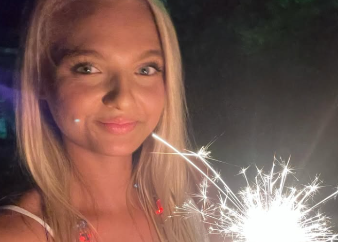 She Captured Attention as a Child for Her Doll-Like Appearance—See How She Looks Today She Captured Attention as a Child for Her Doll-Like Appearance—See How She Looks Today