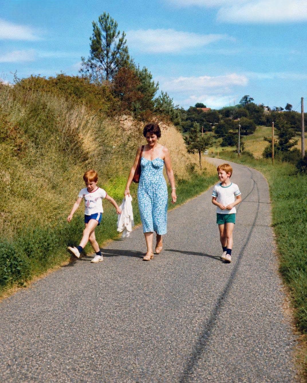A Childhood Photo Album Revealed a Long-Hidden Family Secret That Changed Everything