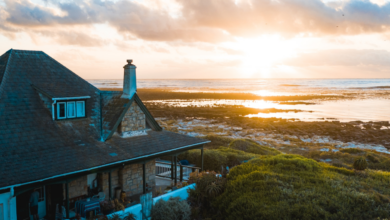 My Brother Said the Bank Had Taken My Beach House, but One Phone Call Revealed the Truth My Brother Said the Bank Had Taken My Beach House, but One Phone Call Revealed the Truth