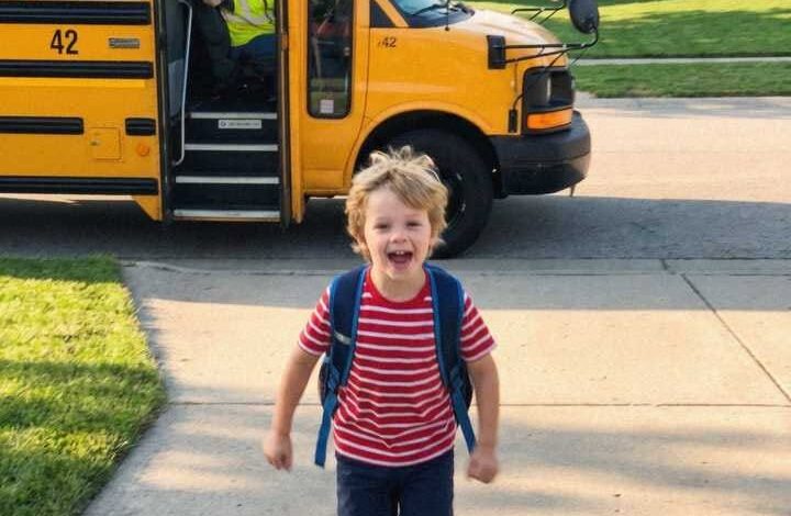 A Bus Driver’s Unexpected Discovery Led to a Remarkable Family Story